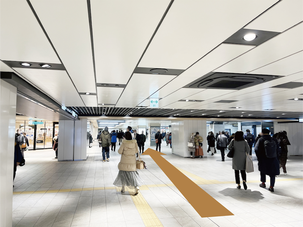 JR「大阪駅」からのアクセス