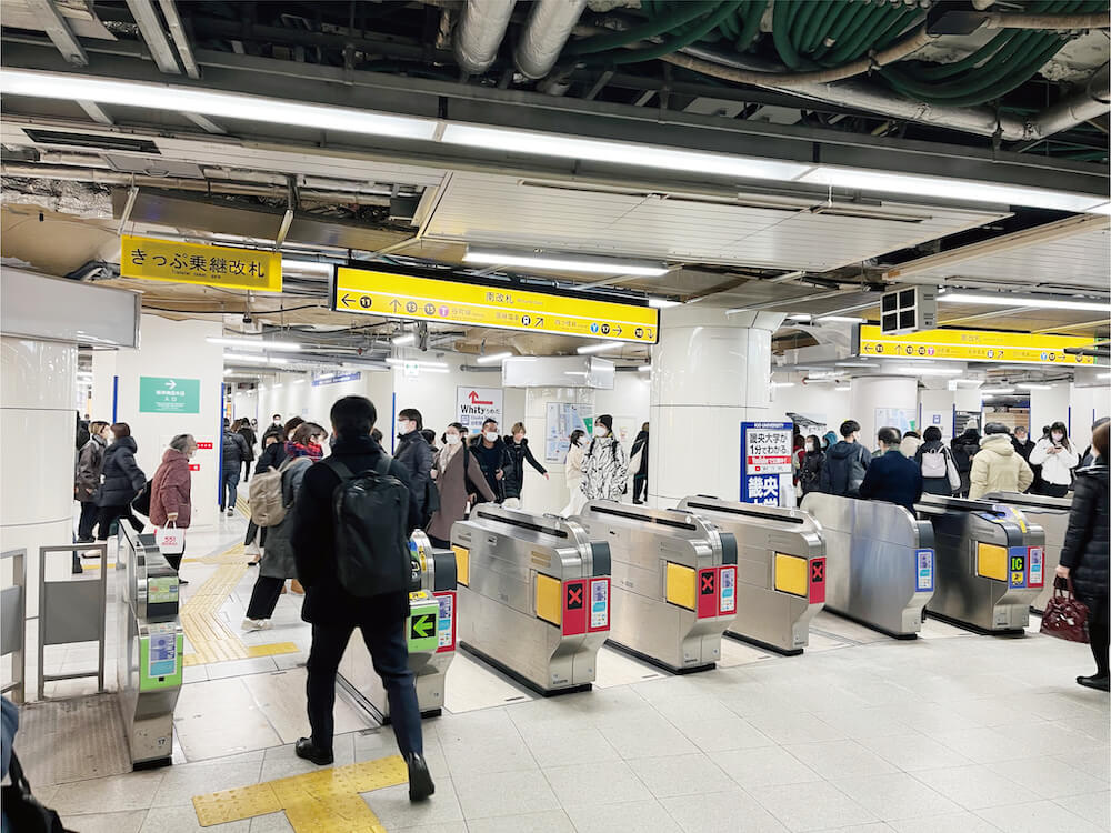 大阪メトロ御堂筋線御堂筋線「梅田駅」からのアクセス